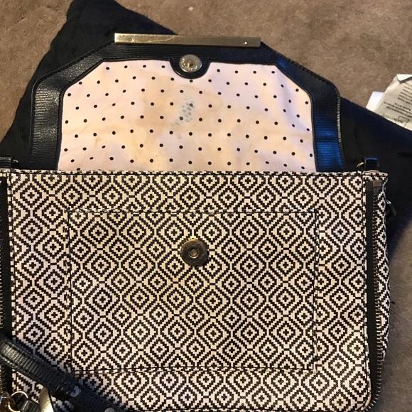 Purse - Picture 2 of 2